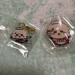 ちいかわレストラン ラッコ アクスタ チャーム