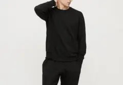 UNIQLO ウルトラストレッチスウェット　上のみ　ネイビー