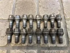 プジョー純正ボルトロックナット付16本 M12×1.25 首下36mm - メルカリ