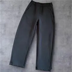 25年モデル ユニクロ 140 ドライスウェットカーブ パンツ 黒 ガールズ