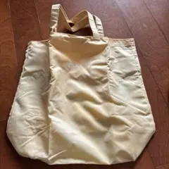 クリーム色 トートバッグ