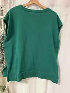 Item thumbnail for item ff614c1a-a4d4-41bf-9608-06538d187628