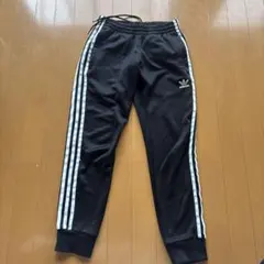 adidas ラインジャージ