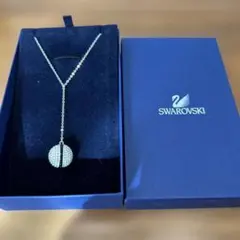 Swarovski ボール型ペンダント ネックレス
