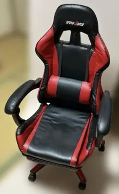 ゲーミングチェア（レッド・ブラック）