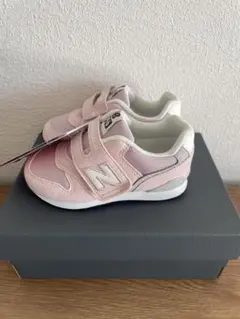 New Balance 996 ピンク スニーカー