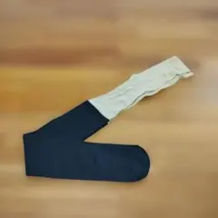 ニーハイソックス風タイツのサムネイル