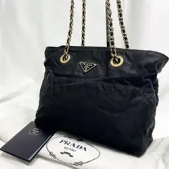 プラダ チェーンショルダー トートバッグ 三角プレート キルティング 白タグ 黒
