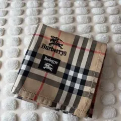 バーバリーハンカチベージュ