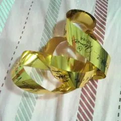 E-Girls 金テープ