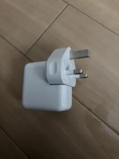 USB-C ACアダプター ホワイト 3ピン