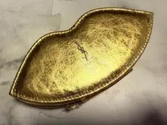 Yves Saint Laurent ゴールドリップポーチ　ノベルティ