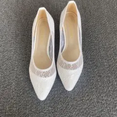 LIBERTYDOLL レース パンプス ホワイト ポインテッドトゥのサムネイル