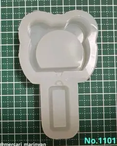 シリコンモールド　　　くま風鈴