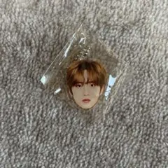 INI 許豊凡　XQUARE カプセルトイ　顔アクキー