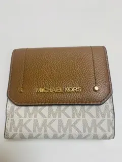 お値下げ中❣️✨️美品✨マイケルコース✨MICHAEL KORS✨折り財布