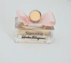 サルヴァトーレ・フェラガモ Signorina [Eau de Parfum]