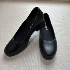 美品　スケッチャーズ　スリップレジスタント　ブラック　パンプス　フラットのサムネイル