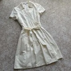 美品　ダイアンフォンファステンバーグ　カットワークレースワンピース2オフホワイト