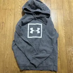 Under Armour グレー XL パーカー