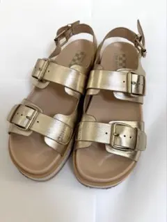 ノーネーム【NO NAME】ゴールド厚底サンダル　38 24.5cmのサムネイル