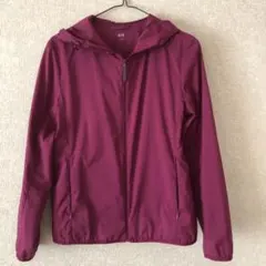 UNIQLO ポケッタブルパーカー　M マゼンタ　レディース