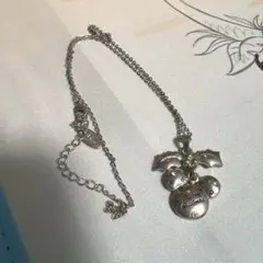 ディズニー　クリスマス　ネックレス