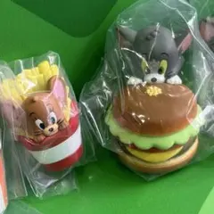 トムとジェリー もぐもぐかくれんぼ３