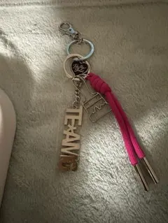 岩田剛典　キーホルダー　オマケ付き