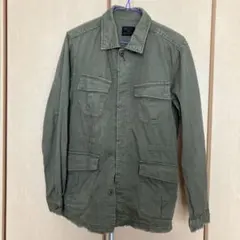 ナノ・ユニバース ミリタリージャケット　カーキ　ダメージデザイン