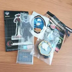 ツイステ　一番くじ　アクリルスタンド　コンパクトミラー　カード　まとめ売り