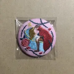 ジブリ】ジブリ刺繍缶バッジ 借りぐらしのアリエッティ - メルカリ