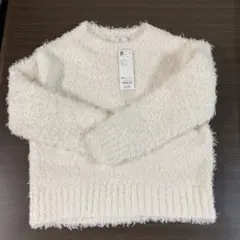 新品未使用品　カールヤーンセーター　白ニット　GU