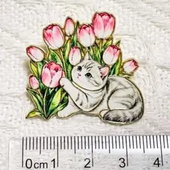 猫 ネコ グレー サバトラ お花 チューリップ ピンバッジ ピンズ ブローチ ④