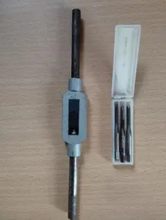 タップハンドル　＆　タップ