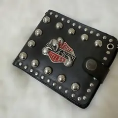 ハーレーダビットソン 二つ折りウォレット黒　スタッズのサムネイル