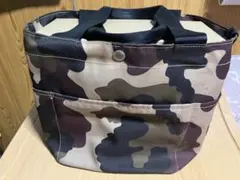 迷彩柄トートバック☆収納力あり