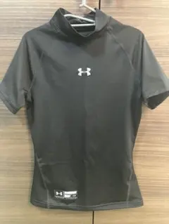UNDER ARMOUR ハイネック アンダーシャツ YLG ブラック