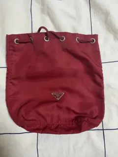 【美品】PRADAプラダ巾着ポーチナイロ ン三角ロゴブラック 赤