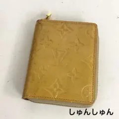 LOUIS VUITTON ルイヴィトン ヴェルニ ブルーム ラウンドファスナー