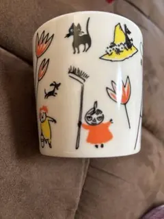 ムーミンパーク限定　アラビアABCマグ