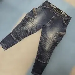 Item thumbnail for item 29802544-3203-40cf-9a2d-3d5ba4f2ab76