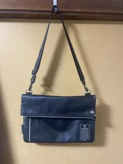 Item thumbnail for item ab632ba4-e850-4052-bd64-0552d0bd5b84