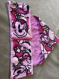 ディズニー　ミニーマウス　フード付きタオル