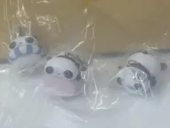 たれぱんだ　つなげてかわいいめじるしアクセサリー　マスコットチャーム　3つセット