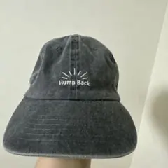 Hump Back 刺繍 キャップ グレー