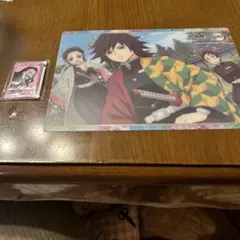 【新品未使用】鬼滅の刃　キーホルダー　下敷き