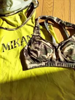 MIKANO タンクトップと迷彩スポブラミカノ ミカランセ MIKALANCE