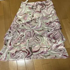 新品　GERARD DAREL フレアスカート 11号のサムネイル