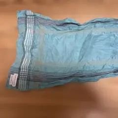 ドリス・ヴァン・ノッテン　スカーフのサムネイル